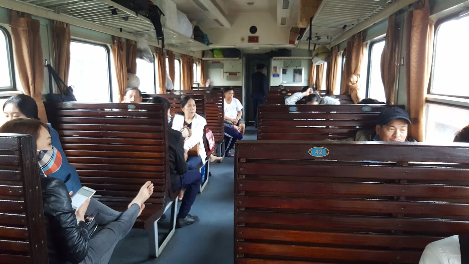 La 4e classe dans le train Đà Nẵng-Huế